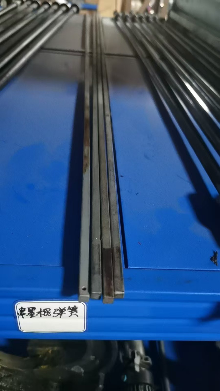 XL105 / XL106 Ink Oscillator Spring Rod